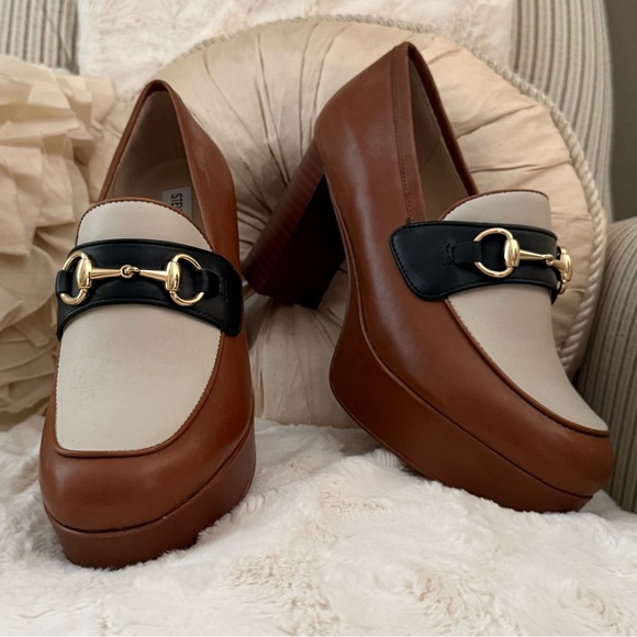 Steve Madden Women's Cinderella Horse-Bit Platform Loafers Size 8 - Picture 4 of 7